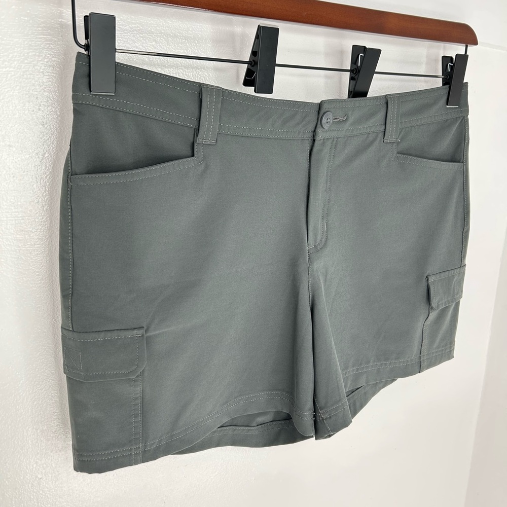 Eddie Bauer Grey Cargo Shorts Size 16 Stretch Hiking Gorpcore Outdoors 38x4.5 - Picture 4 of 10